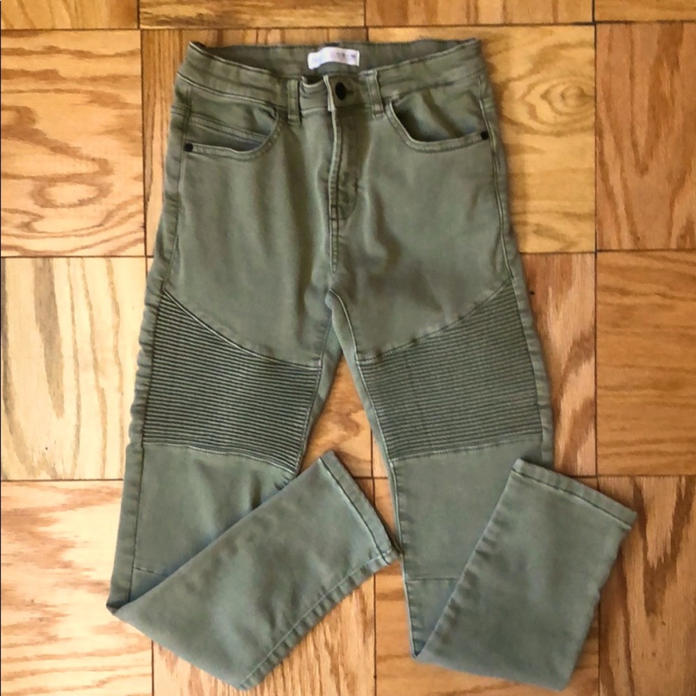 Zara Jeans